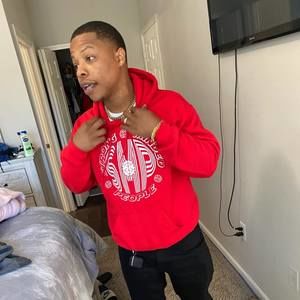 Meet your Posher, Karian